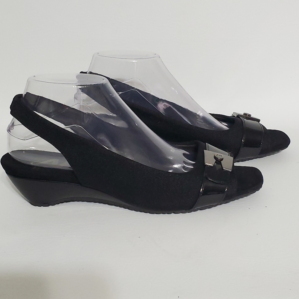 Anne Klein Sport Elegant Black Peep-Toe Slingback Heels Women's Size 8.5 - Picture 4 of 7